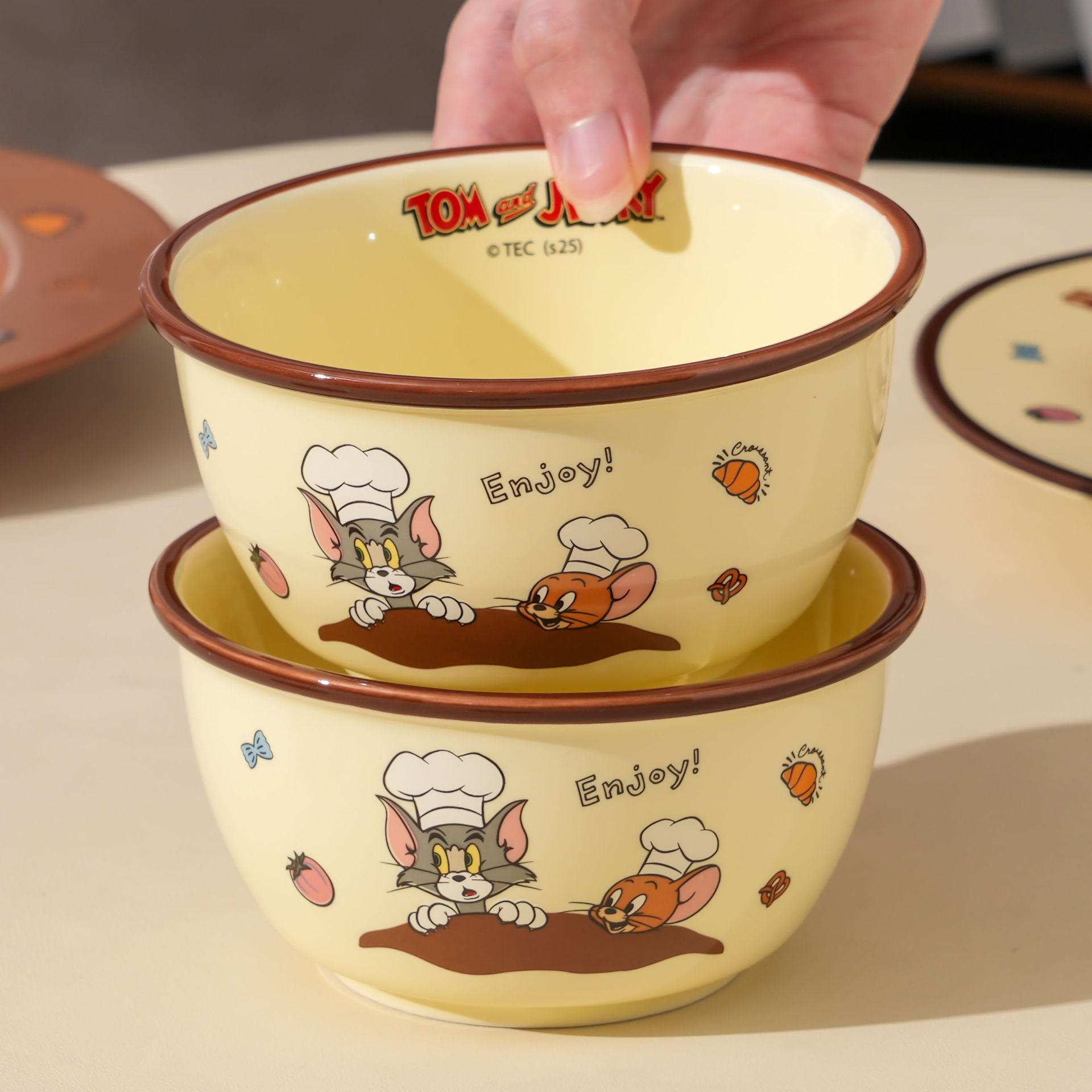 Gato y ratón encantador plato de cerámica cubierta set casero nuevo plato de cerámica un solo alimento cubierta de alto valor facial image 3