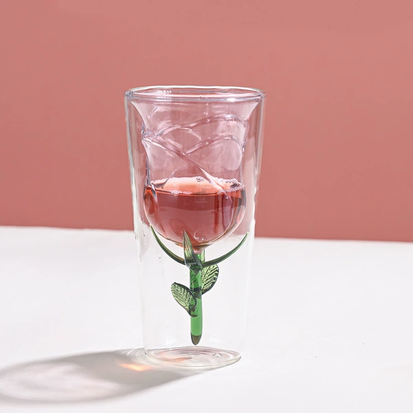 Round pink double -layer rose
