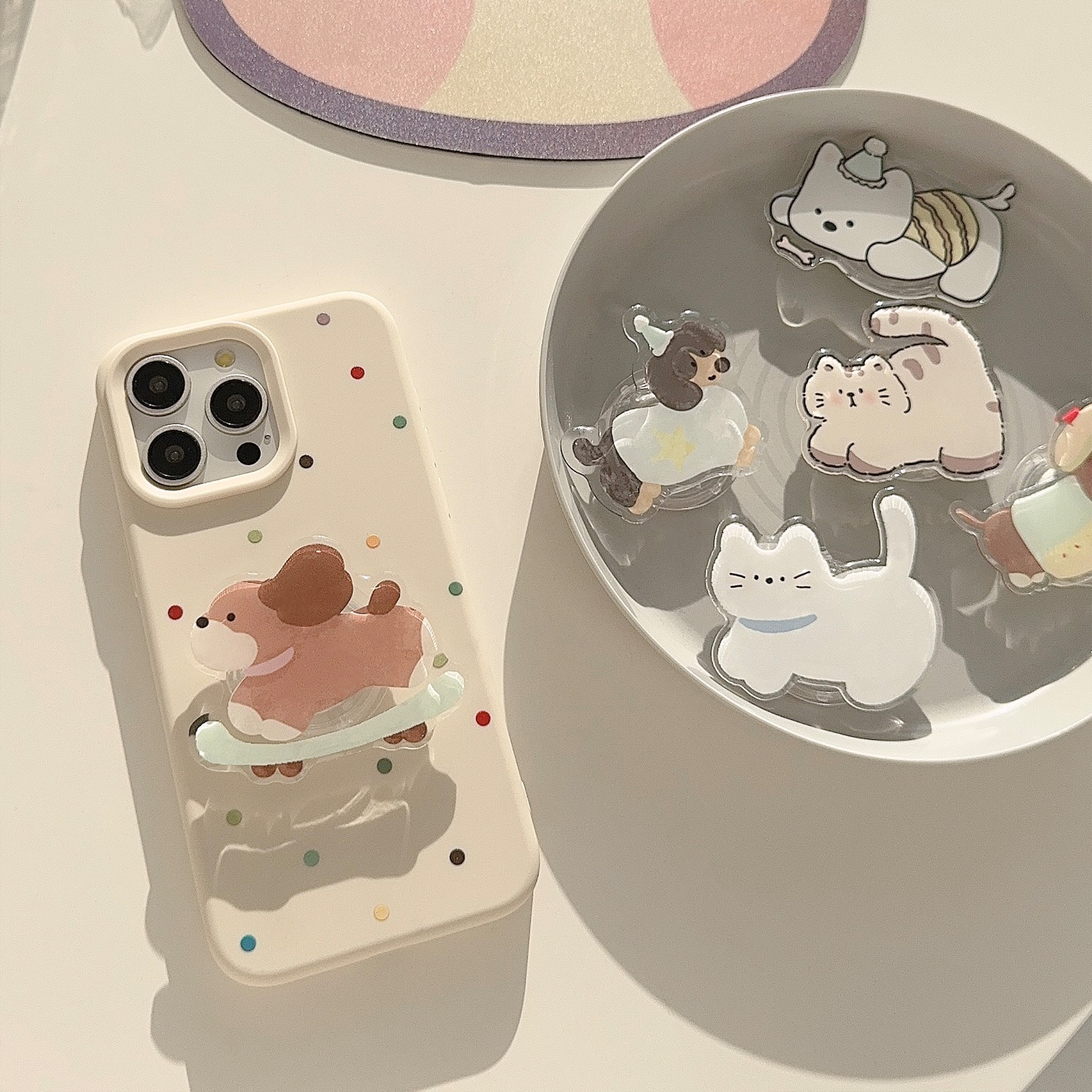 Ins韓風アニメのニャンヌ動物の背中に殻を貼って伸縮します。