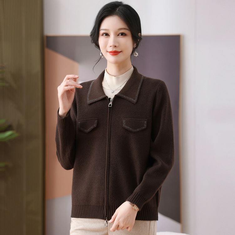 新款洋气毛衣女外套中老年上衣时尚妈妈装翻领针织衫开衫春装|undefined
