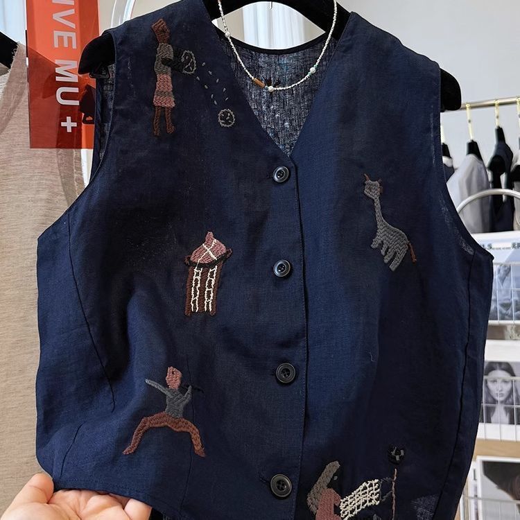 100% Cotton Classy Heavy Embroider Korean V Neck Vest Outer Sleeveless Vest Top for Women Summer Thin 100% Cotton Classy Heavy Embroider Korean V Neck Vest Outer Sleeveless Vest Top for Women Summer Thin