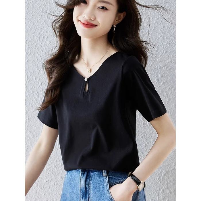 검은색