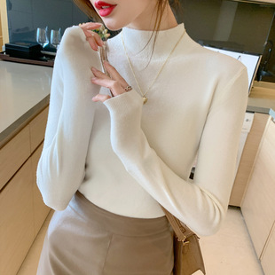 ����Iᘿ������Ů����2025�¿�ȴ����ë���L���OӋ��С������