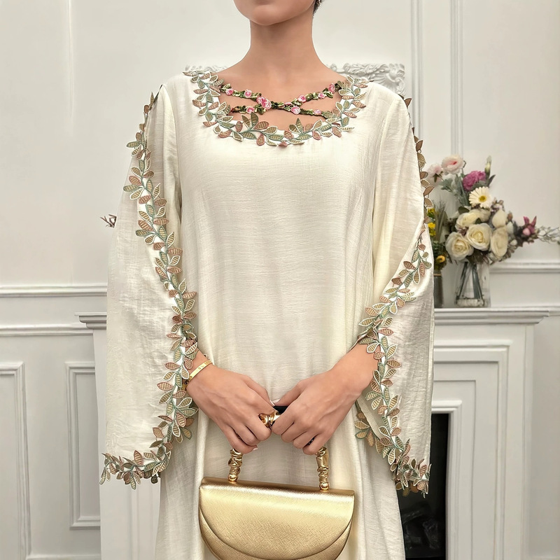 Cross-border women's robe with a high-end feel, floral and leaf embroidery, bell sleeves, long sleeves, plus size, loose and elegant long dress