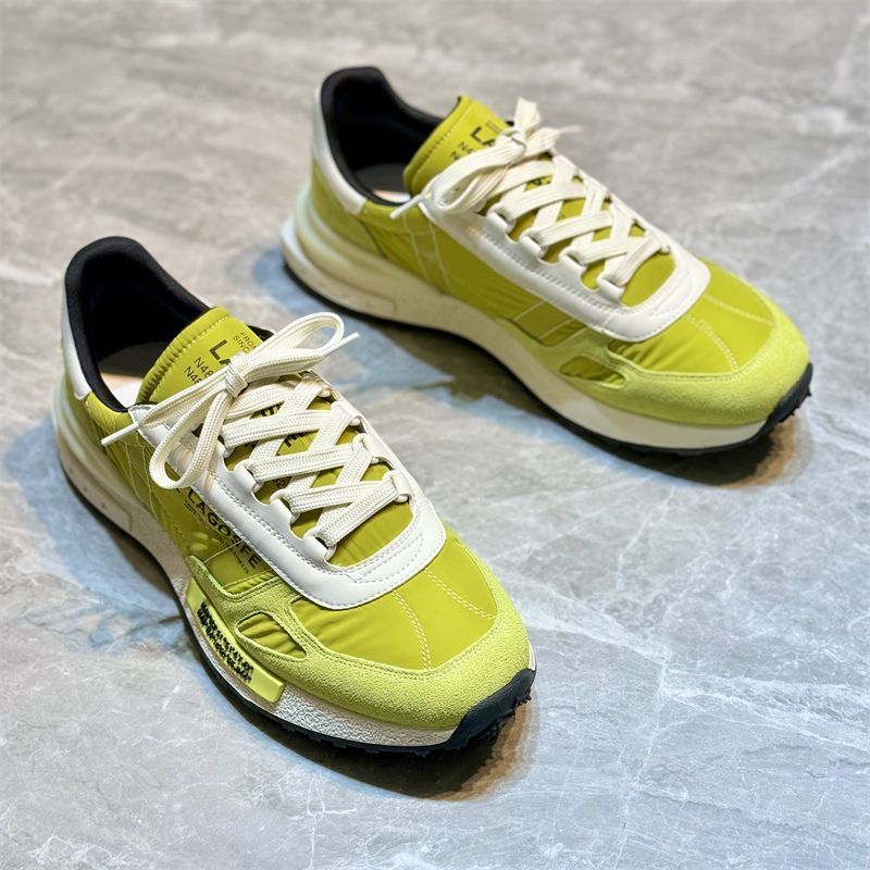 Europa lujo ligero zapatos de hombre de otoño 2025 nuevos zapatos transpirables de moda Gump zapatos deportivos casuales con suela gruesa