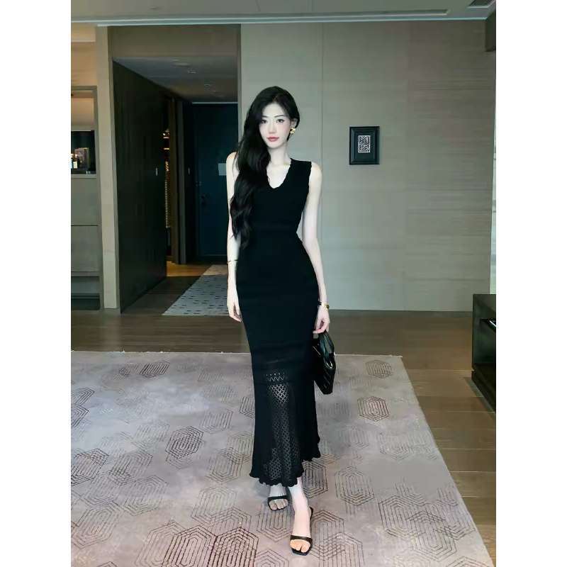 Gentle Style Slim-Fitting A-Line Hip-Hugging Long Dress French Lace V-Neck Knitted Sleeveless Suspender Dress for Women in Summer