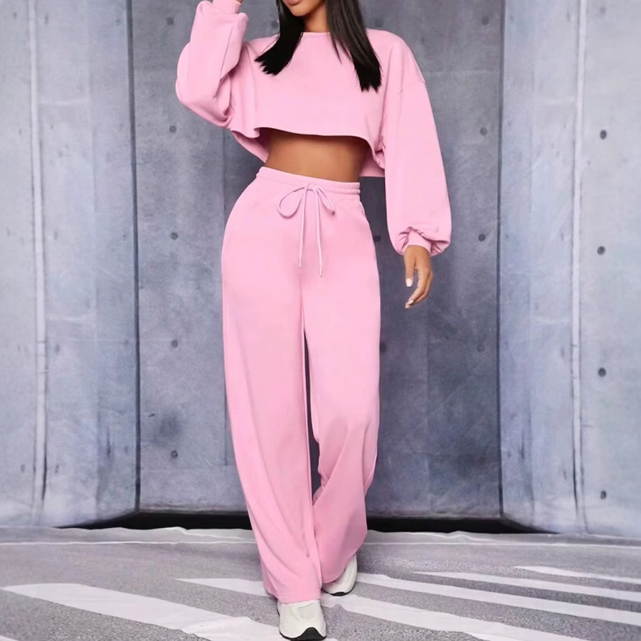 autumn solid color trousers with a round collar