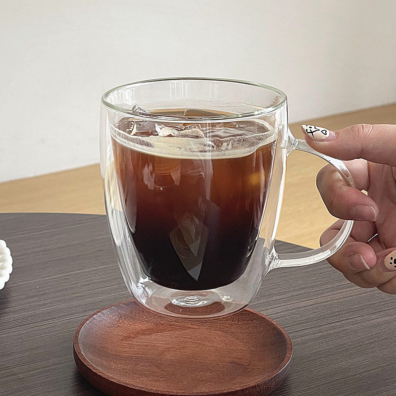 Vidrio de doble capa con mango