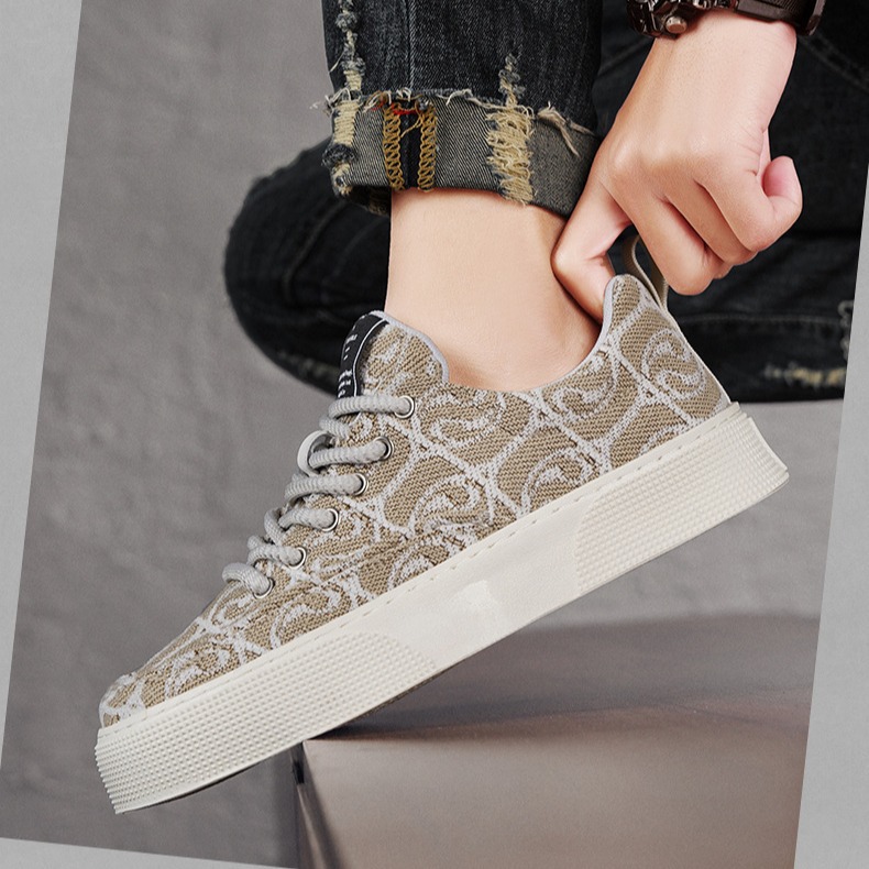 Zapatos de lona de corte bajo para hombre primavera y otoño 2024 nuevas zapatillas de deporte con estampado de corte bajo de nicho zapatos de moda casuales deportivos de plataforma para hombre
