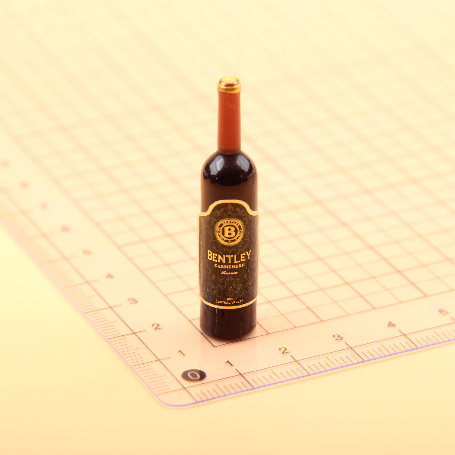 Dollhouse1: 12 Mini vino tinto cocina miniatura imitación botella de vino modelo ob11 colgante