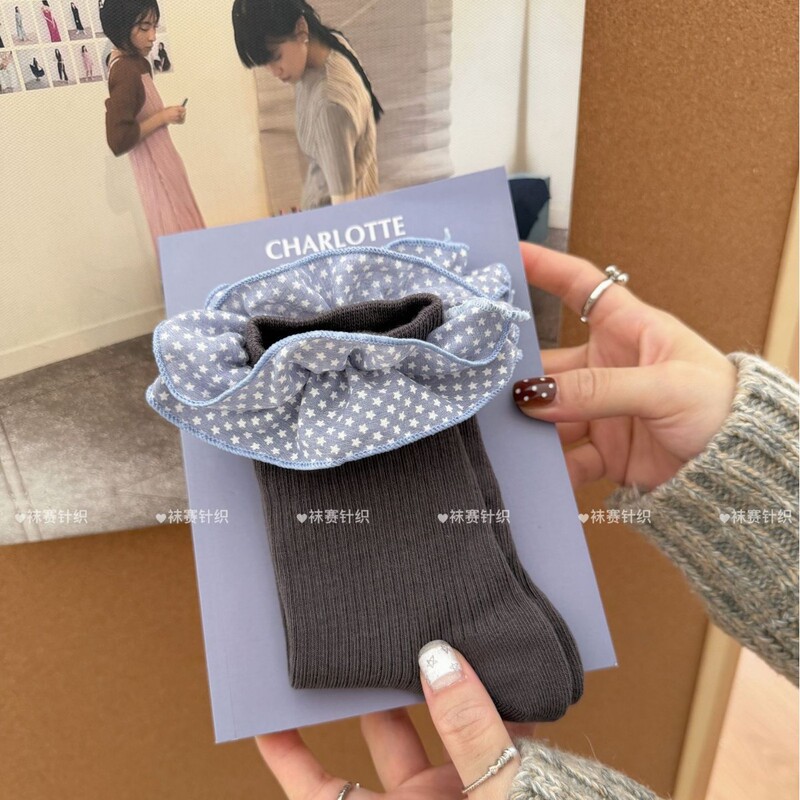 Star-patterned lace, Korean-style Instagram-inspired gray-blue color scheme, autumn/winter large lace princess socks, slouch socks, women's seamless mid-calf socks Star-patterned lace, Korean-style Instagram-inspired gray-blue color scheme, autumn/winter large lace princess socks, slouch socks, women's seamless mid-calf socks
