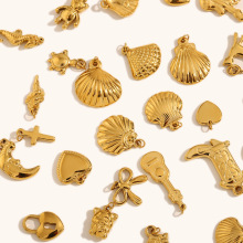 欧美跨境小众设计感吉他爱心扇贝吊坠不锈钢镀18K金DIY饰品配件女