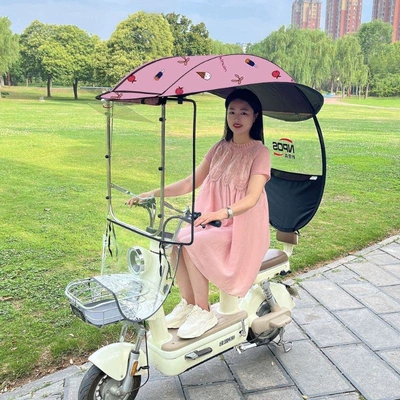 Elektromobil üçün ön şüşə çətiri (günlük): sunshade, thickened fabric, wind shield - ice-powder-strawberry-hard-board-without-side-guard-large-window-the-car-has-rearview-mirrors-take-a-photo-of-this-model