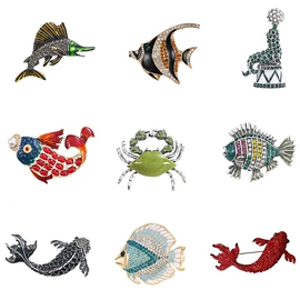 胸针;耳环;项链