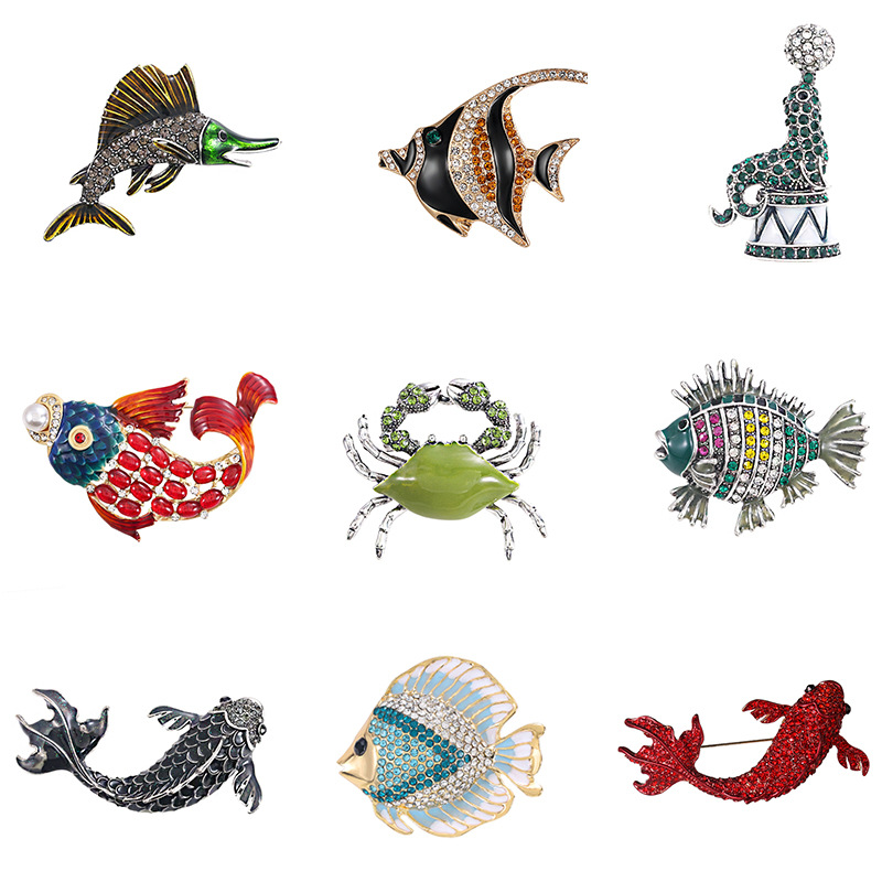 Fashionable brooch