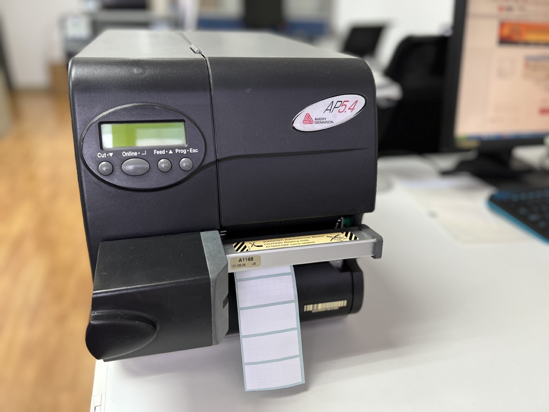 双格底聚酯标签FSC双层底纸不干胶电力系统铭版70*30MM