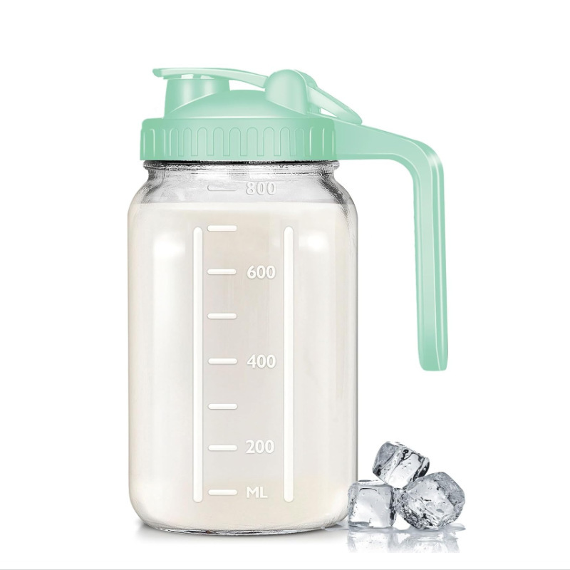 Amazon 64oz Mason fría botella de agua fría botella de bebida 32oz con escala botella de bebida de vidrio conjunto de filtro de café