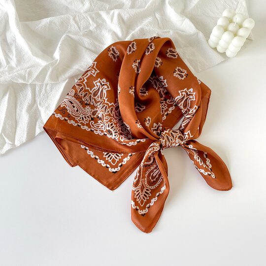 Black and White Simple Cashew Flower Silk Scarf High-grade Waist Ethnic Style Waist Scarf Decorative Headscarf Workplace Decorative Scarf