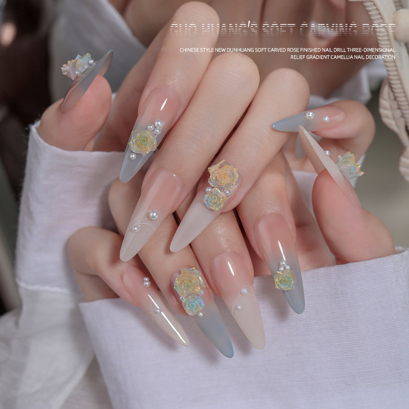 Tide nuevo estilo nacional Dunhuang rosa suave tallada productos acabados de uñas rosas rosas graduadas camellia decoración de uñas