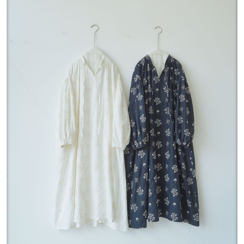 Japanese-Style Twill Cotton Fruit Branch Embroidery Long-Sleeve Dress with a Small Stand Collar, Front Tie, Lantern Sleeves, Autumn Dress