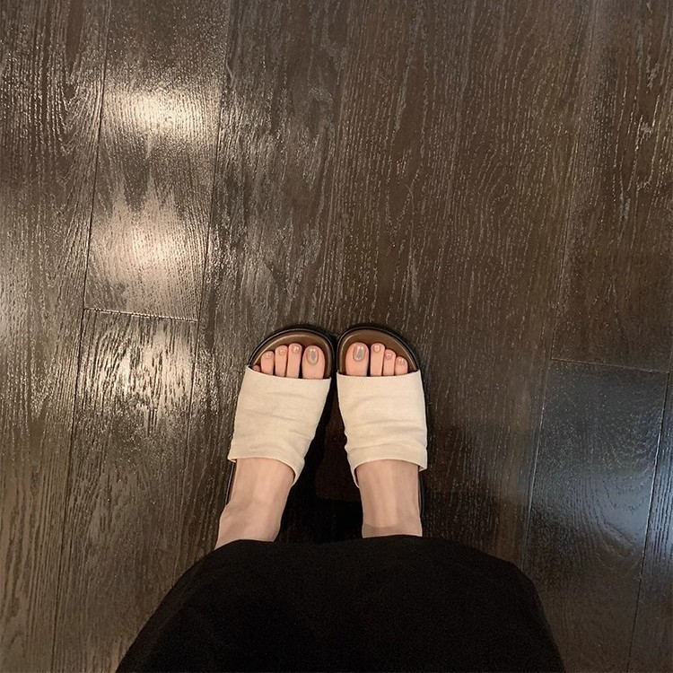 [Sheii Su Yinyin] Bangkok drag ~ Sandalias planas plisadas de lino de playa estilo resort, zapatillas de mujer, verano