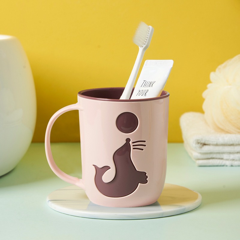 Luz y lujo simple león mar enjuague taza de dibujos animados creativos para el hogar taza de lavado taza de cepillo de dientes de alto valor familiar taza de agua de viaje