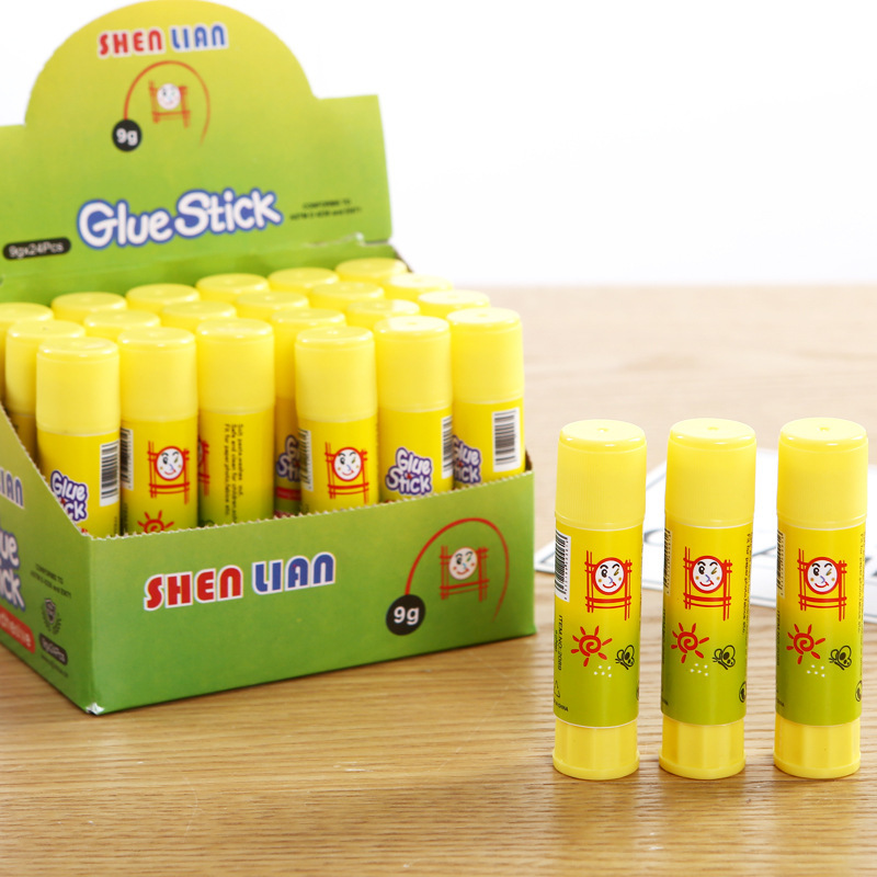 Suministros de oficina para estudiantes pegamento sólido pequeño mediano grande 36g pegamento de barra de pegamento hecho a mano para niños papelería financiera al por mayor