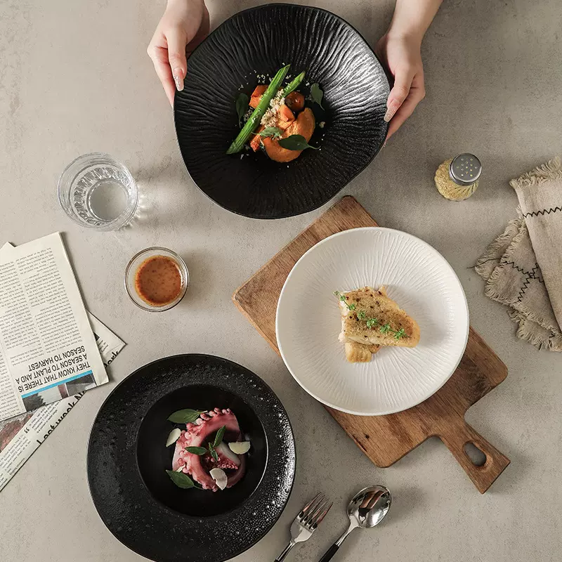 创意浮雕平盘牛排盘花边意面盘圆形菜盘酒店商用陶瓷家用餐具批发