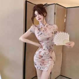 2025新款新中式复古国风短袖收腰印花收腰包臀开衩旗袍裙连衣裙