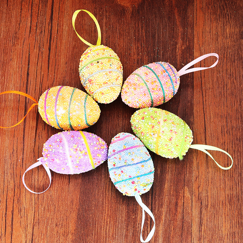 Nuevo Amazon Comercio exterior huevos de Pascua un paquete de 6 huevos rayados miedo de decoraciones de espuma en stock al por mayor
