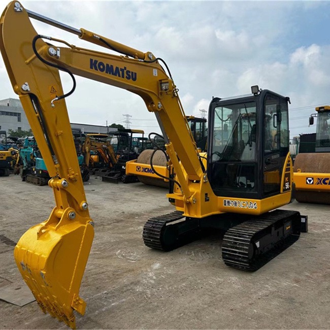 Exportación de alta eficiencia de Malasia de segunda mano Komatsu PC56 - 7 excavadora garantía de calidad digna de confianza