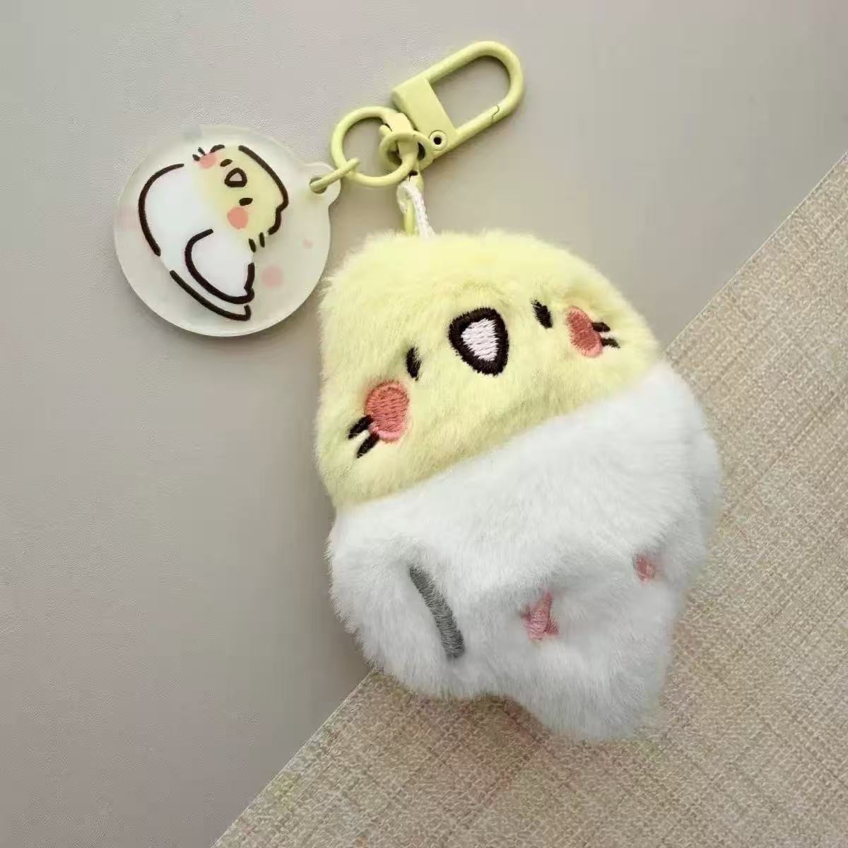 Colección de colgantes de peluche, estrellas de arce, luna de peluche, muñecas de murciélagos fantasmas, bolsas de conejos, nuevos cuervos, conejos
