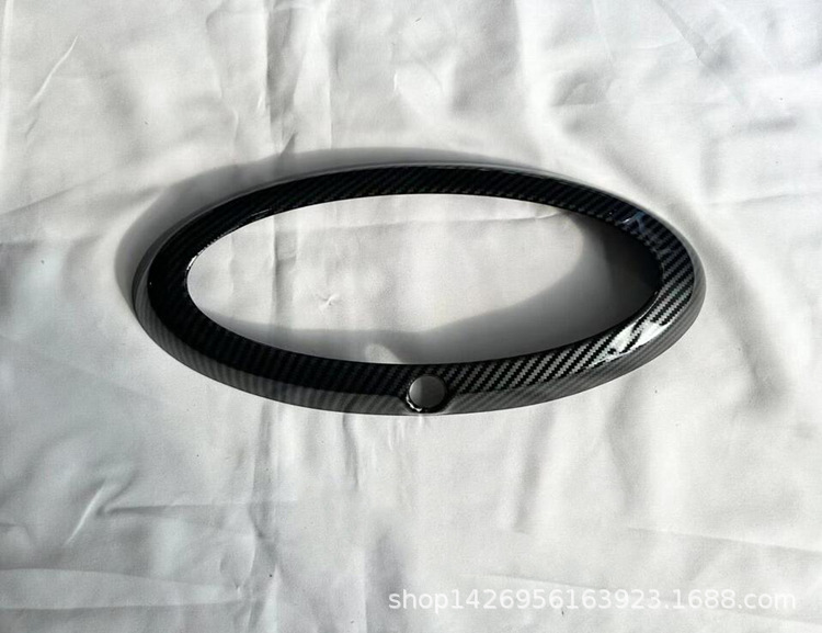 碳纤纹后标饰框1.jpg