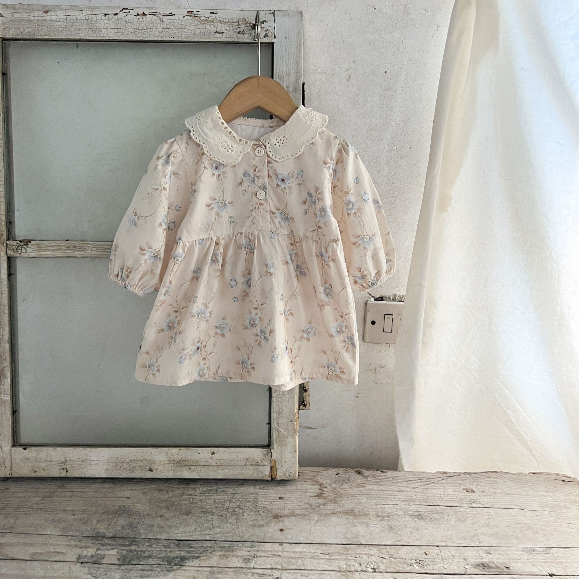 Ins ropa de bebé primavera y otoño ropa de bebé dulce luna llena cien días princesa flor triturada ropa de salida