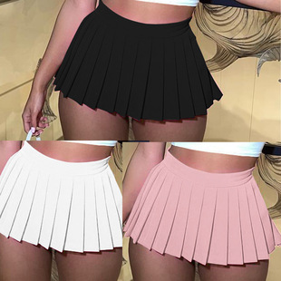 TW200�W��Ů�b���R�d�ļ��ɫ�ɐ��Ը�������޶�ȹ