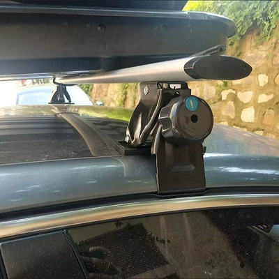 Roof rack — Santana tiger claw luggage rack