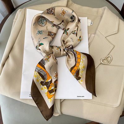 韩版新款波点气质70方巾女丝巾职业围巾两用披肩发带头巾绑包包