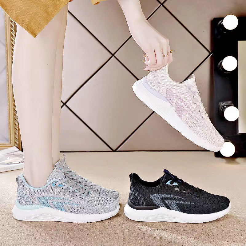 Nuevos zapatos de mujer de moda al aire libre zapatos de correr ligeros suaves transpirables zapatos de carreras estudiantes al por mayor zapatos deportivos de suela gruesa mujer