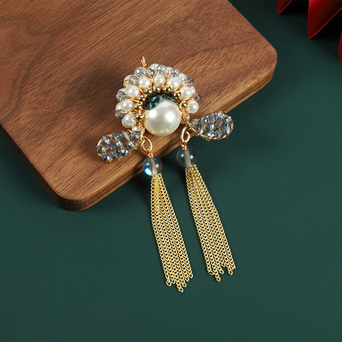 Chinese style natural pearl Daomadan facial makeup brooch high-end women's design temperament brooch niche national fashion accessories