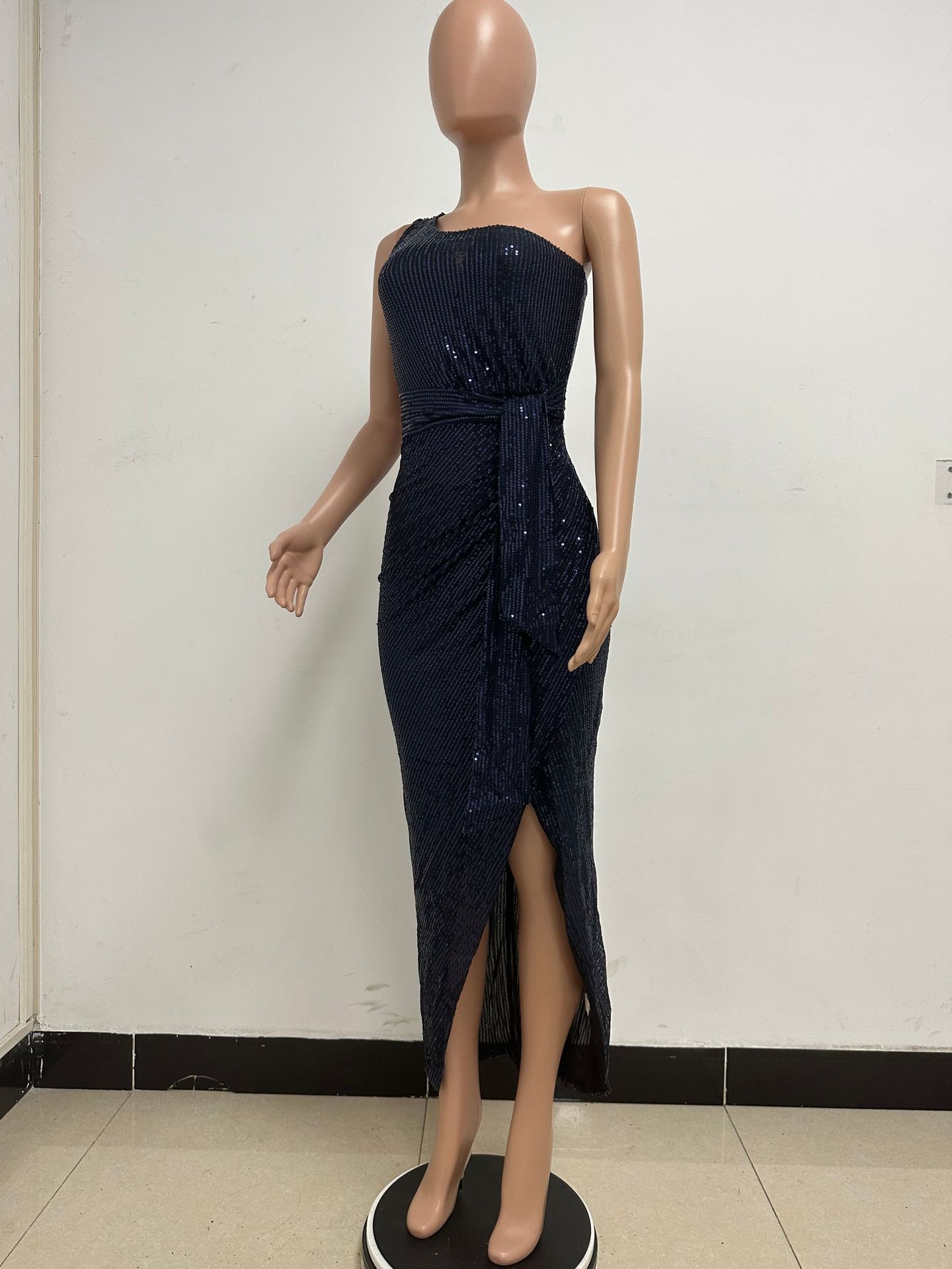357g Weight Maxi Long Dress Dress Length Type Sleeveless Sleeve Length Sheath Dress Dresses Type Spandex, Polyester Fabric Type High Waist Waist Line Holiday, Daily Occasion Oblique collar Neckline Slim Fit Type Solid Color Pattern Summer Season Women's Gender Elegant, Sexy Style Wholesale Women's Elegant Sexy Solid Color Holiday Daily Oblique Collar Sleeveless Sheath Dress 117