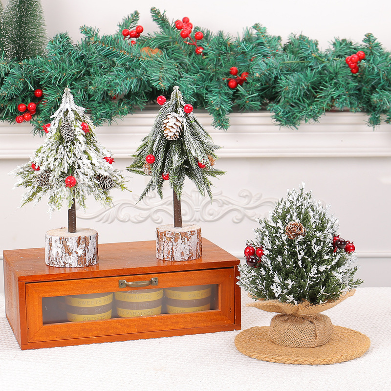 国境を越えたクリスマスクリスマスツリー装飾品デスクトップシミュレーション赤果小樹クリスマスツリーショーウインドーパーティー道具置物|undefined