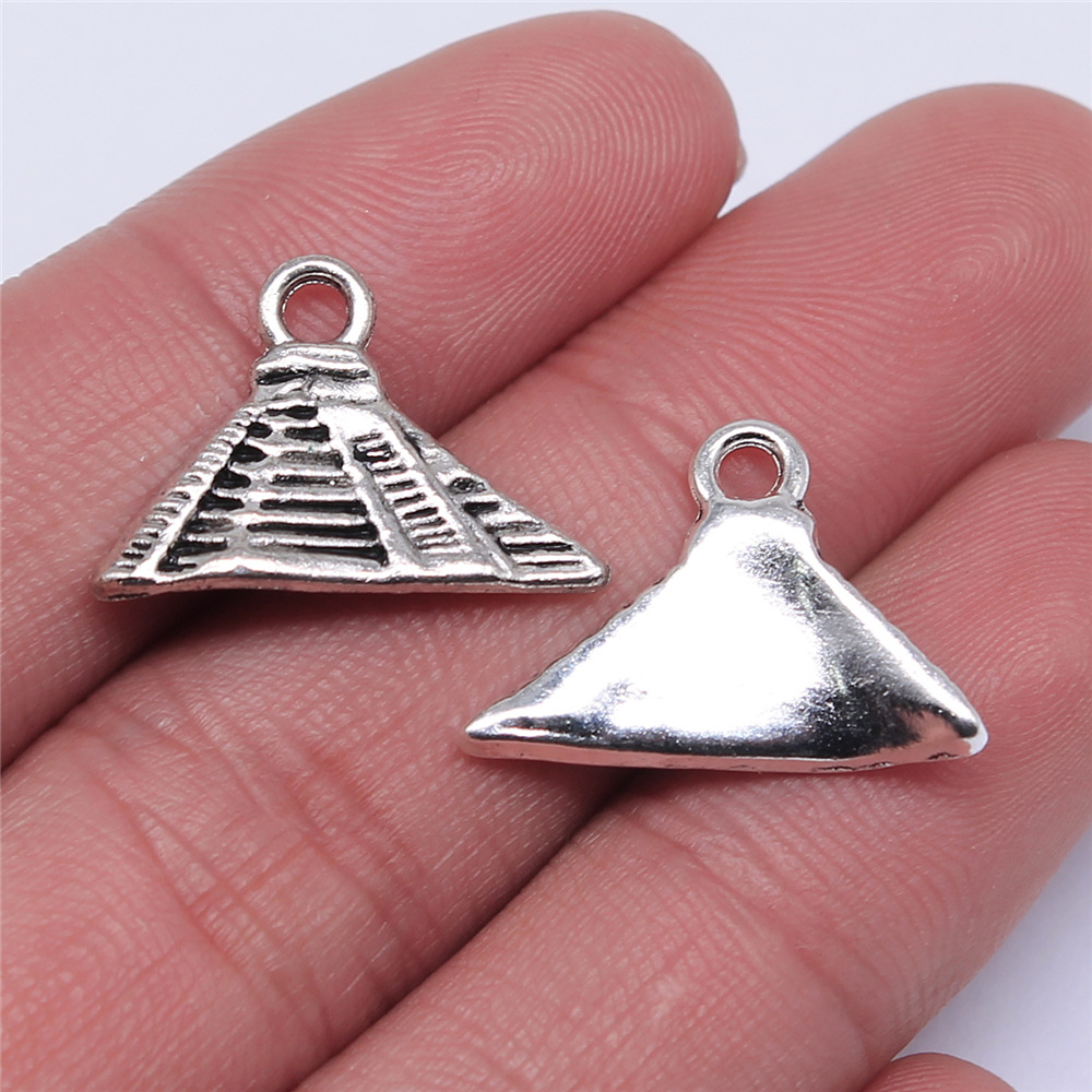 1 Piece Simple Style Solid Color Alloy Plating Pendant Jewelry Accessories display picture 3