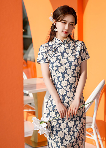 Lace Floral Retro Chinese Dresses Qipao Cheongsam For women side buckle improved cheongsam young host Singers Chinese style Wedding Evening Prom Party dress