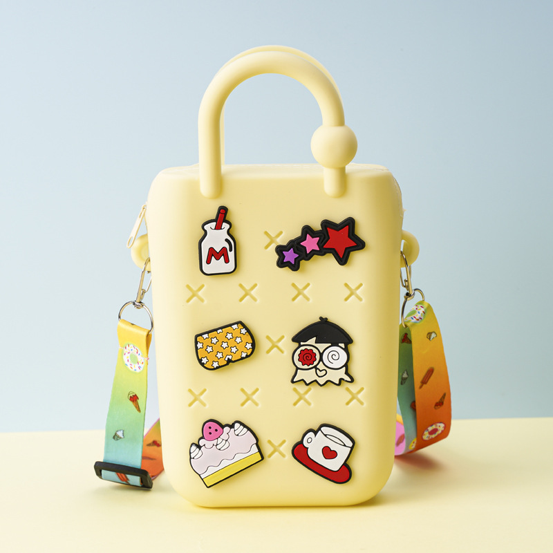 베이지색 6개입, 캐릭터 랜덤 1개 (지퍼형)