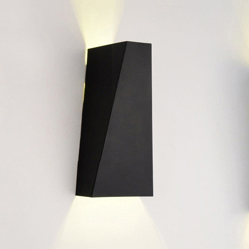 Nuevo nórdico LED lámpara de pared de hierro moda cálido pasillo estudio dormitorio lámpara moda arte hierro sala de estar lámpara de pared