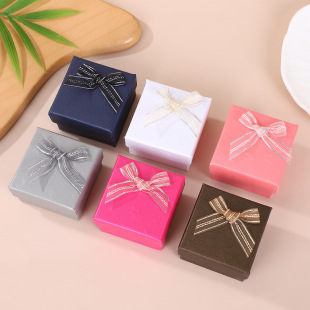��ɫ���κ����Y����w��ָ���朶���Ʒ���ռ{������b�����l
