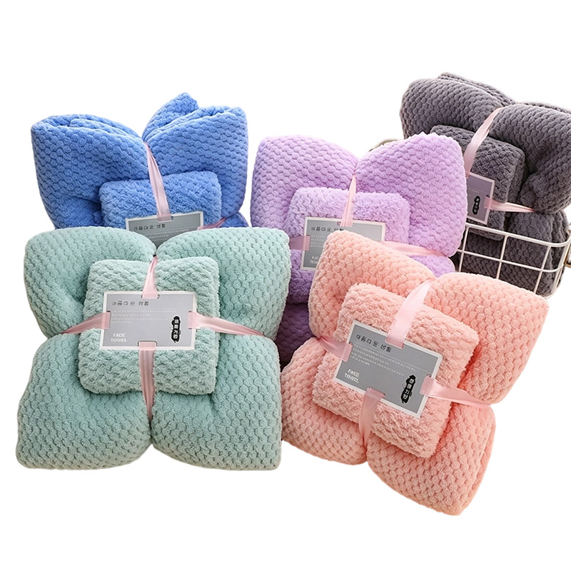 Wholesale transfronterizo toallas de coral toallas de piña toallas de baño de bodas acompañantes regalos de toallas corporativas regalos en stock