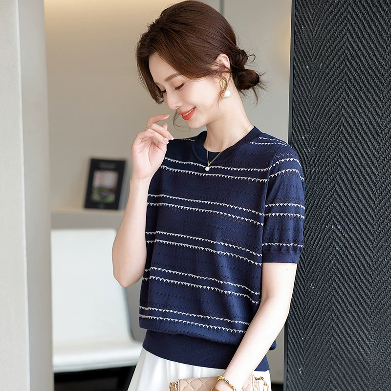 Женщины среднего возраста летняя одежда повседневная мода свободная 40 лет мама 50 полосатая рубашка с короткими рукавами