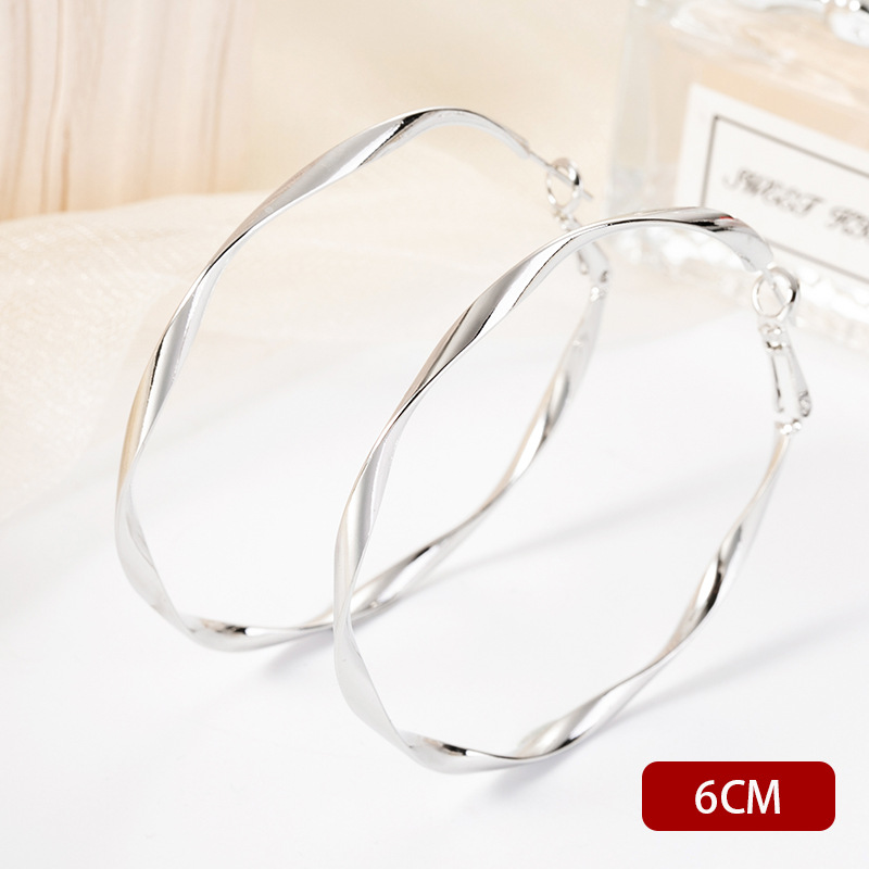 H1037 twisted circle style silver 6CM
