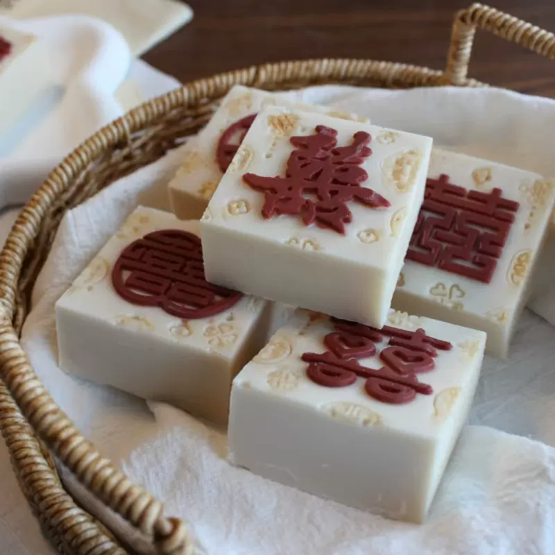 厂家直供结婚皂喜字皂清洁香植物精油皂婚庆创意伴手礼盒冷皂批发